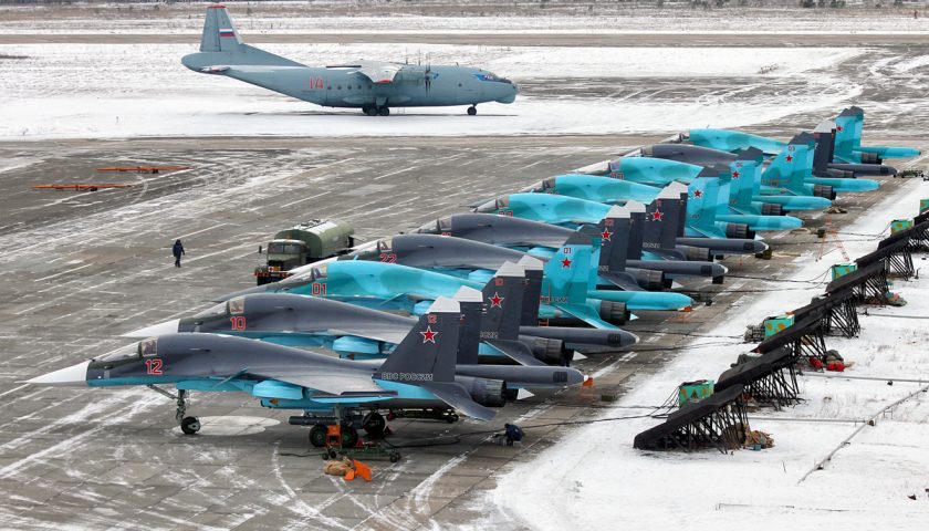 Su-34 taktiske bombefly erstatter Su-34 i det russiske luftvåben