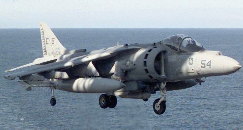AV8B US NAvy Analyses Défense | Aviation de chasse | Construction aéronautique militaire