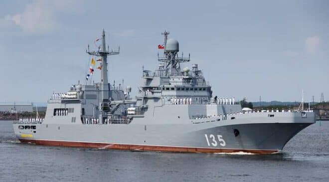 समुद्री परीक्षण के दौरान एलएसटी इवान ग्रेन रक्षा समाचार | सैन्य नौसेना निर्माण | रक्षा अनुबंध और निविदाओं के लिए कॉल