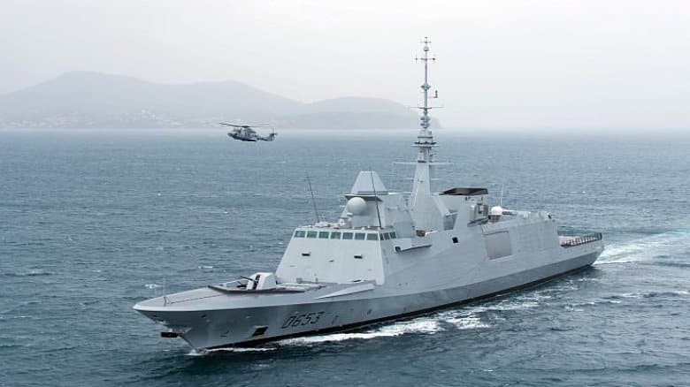 Het fregat 22Languedoc22 een van de 6 fregatten van de eerste rang FREMM Militaire allianties | Defensieanalyse | Begrotingen van de strijdkrachten en defensie-inspanningen