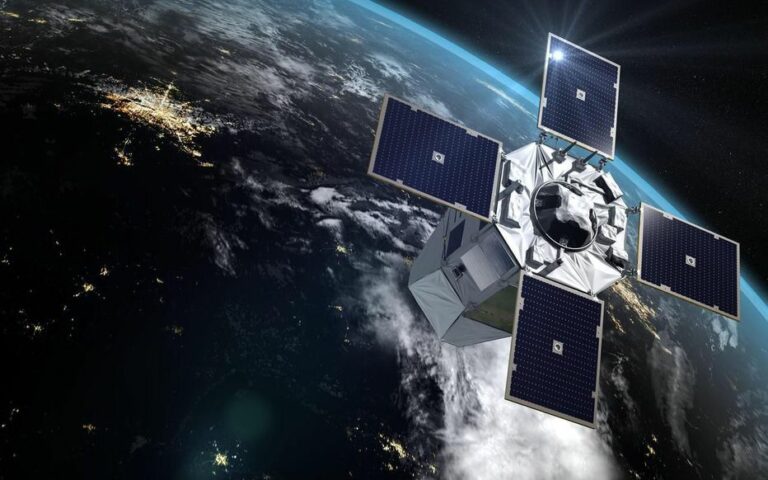 La Pologne commande 2 satellites d’observation militaires à la France