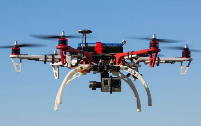 La Chine aurait développé un canon à micro-ondes de 1 GW, reproduisant une EMP nucléaire.