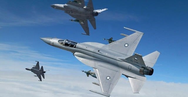 JF17 Pakistan Analyses Défense | Aviation de chasse | Construction aéronautique militaire
