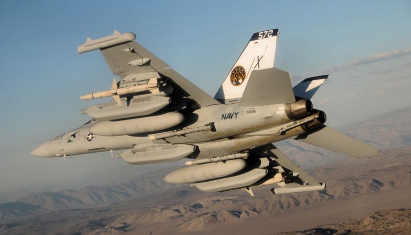EA18G ग्रोलर अमेरिकी नौसेना सैन्य गठबंधन | रक्षा विश्लेषण | लड़ाकू विमान