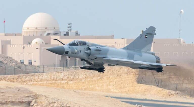 Dassault et Thales vont moderniser les mirage 2000-9 des Emirats Arabes Unis