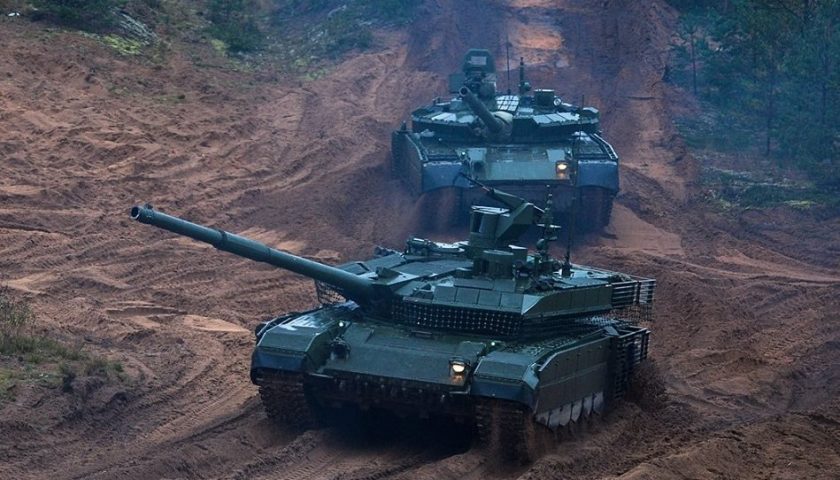 T80BVM er den seneste version af T80 i de russiske styrker Defense News | Hviderusland | Force Deployment - Genforsikring