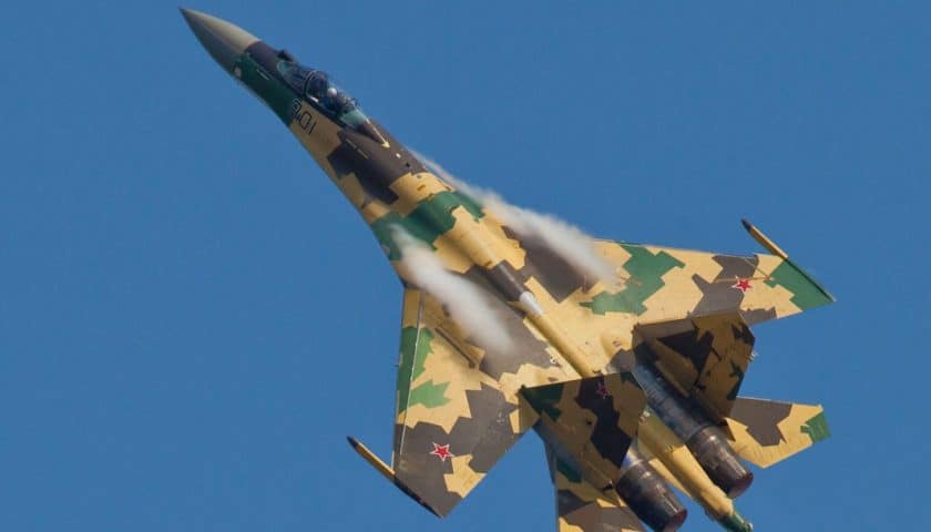 Sukhoi Su 35 防衛ニュース | 戦闘機軍用機の製造