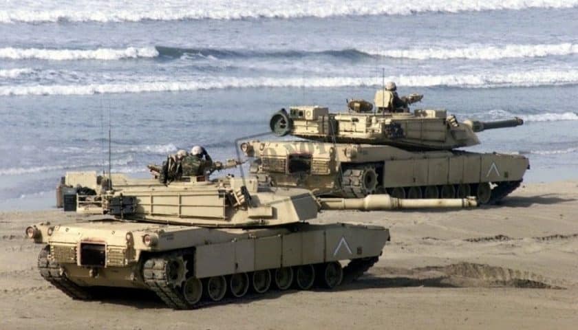 Abrams US Marines Corps Burning Munizioni | Analisi della difesa | Artiglieria