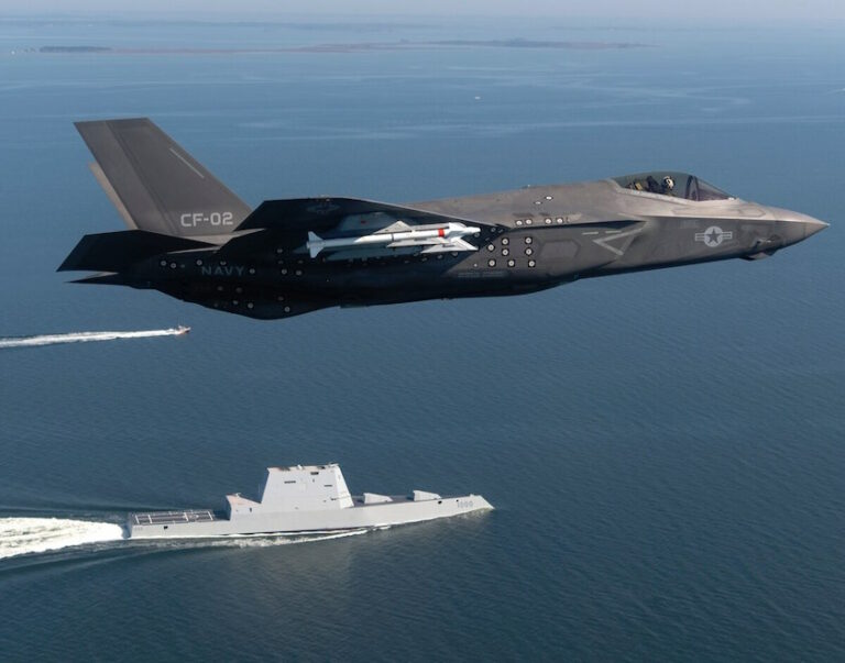 Les F-35B et F-35C seront incapables de conduire des interceptions supersoniques