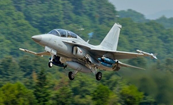 FA50 decollage Aviation de chasse | Construction aéronautique militaire | Coopération internationale technologique Défense