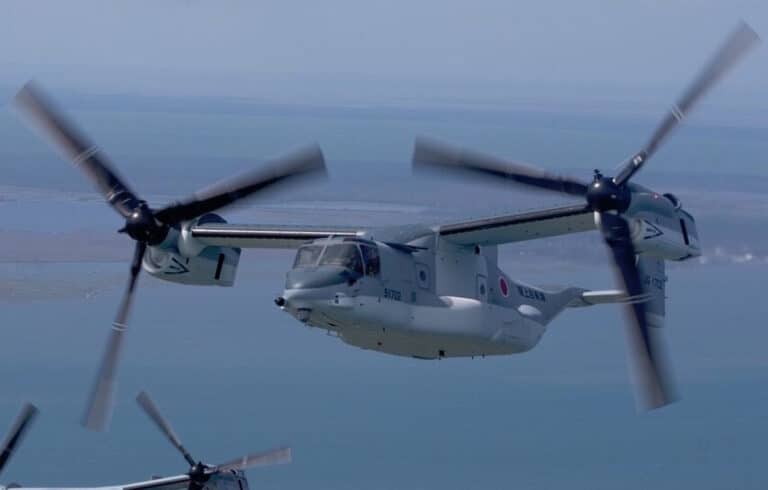Deux premiers V-22 Osprey sont livrés au Japon après plusieurs années d’attente