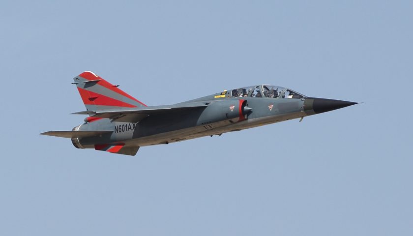 मिराज F1B ATAC टेक्सट्रॉन डिफेंस न्यूज़ | प्रशिक्षण और आक्रमण विमान | लड़ाकू जेट विमान