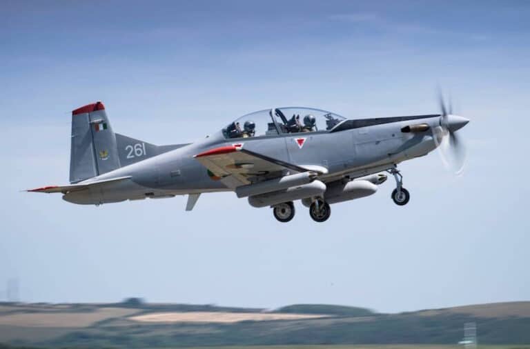 Face à la menace russe, l’Irlande pourrait se doter d’avions de combat