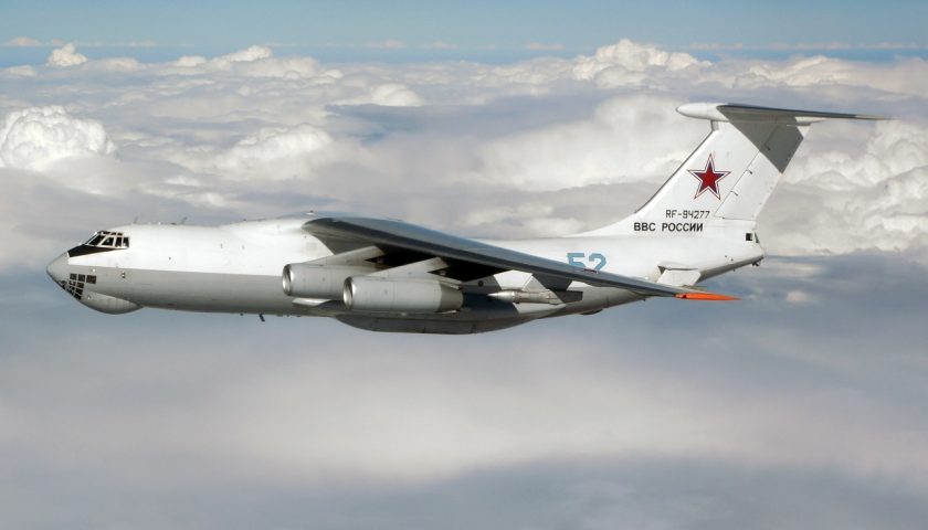 Ilyushin Il 78M inflight Actualités Défense | Aviation de chasse | Budgets des armées et effort de Défense