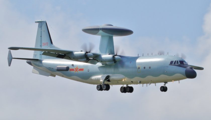 L'avion Awacs embarqué chinois KJ-600 a effectué son premier vol 25 KJ 500 cropped Actualités Défense | Budgets des armées et effort de Défense | Communication institutionnelle défense