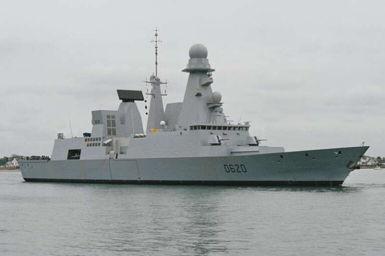 Quelles sont les forces et les faiblesses de la Marine Nationale ?