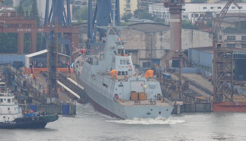 Čínske lodenice spustili 1. fregatu typu 054 AP pre pakistanské námorníctvo 1 Analýzy obrany | Rozpočty a obranné sily ozbrojených síl | Povrchová flotila