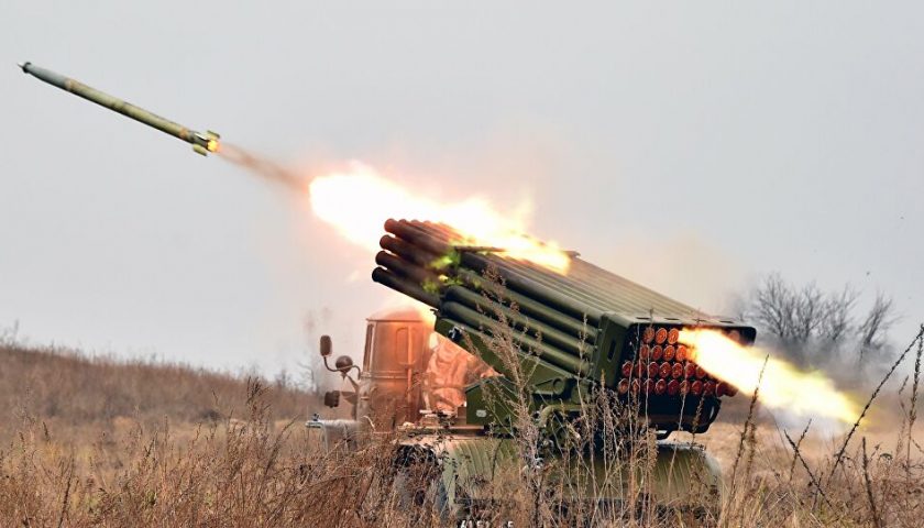 GRAD BM21 डोनबास रक्षा समाचार | सैन्य गठबंधन | द्विधा गतिवाला हमला