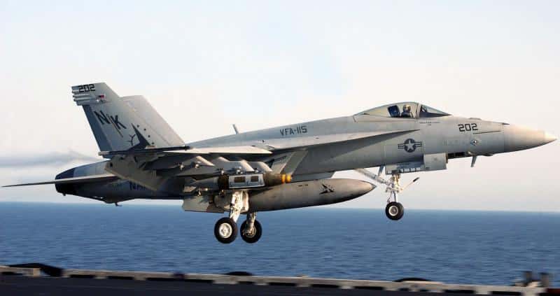 FA18ESuper Hornet-verdedigingsanalyse | Straaljagers | Indo-Pakistaanse conflict