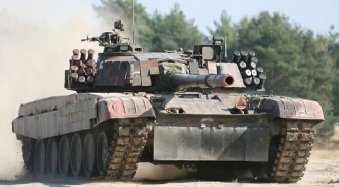 Entrega de armas a Ucrania Polonia PT-91