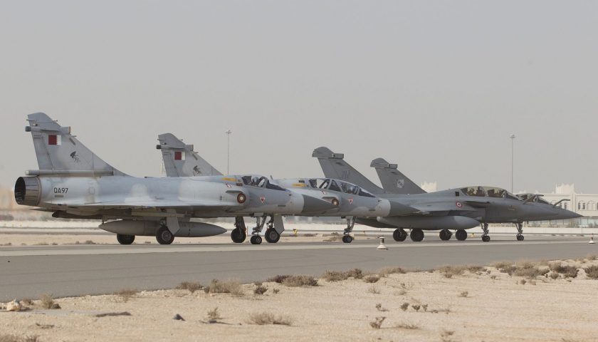 Rafale Mirage2000 Qatar-verdedigingsanalyse | Gevechtsvliegtuigen | Colombia