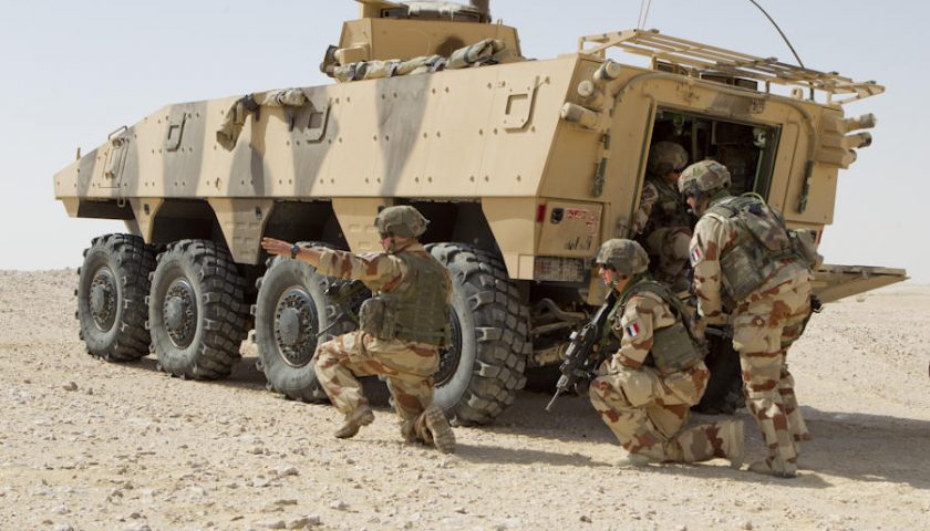 Analisi della difesa del Mali VBCI | Bilanci dell'esercito e sforzi di difesa | Cooperazione tecnologica internazionale Difesa
