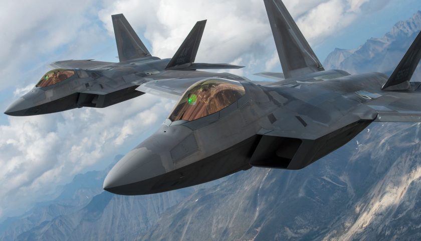 Formazione F22 News Difesa | Aerei da combattimento | Costruzione di aerei militari