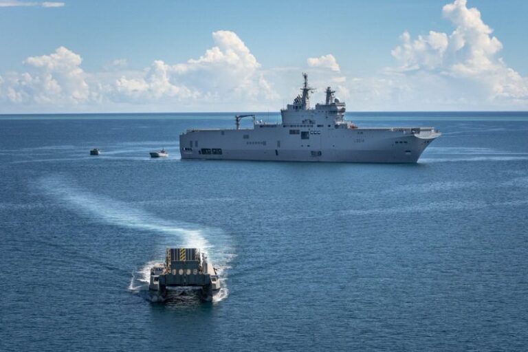 Les porte-hélicoptères d’assaut modernes : la menace aéro-amphibie sous l’horizon (1ʳᵉ partie)