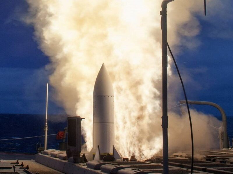 SM-6 lancering