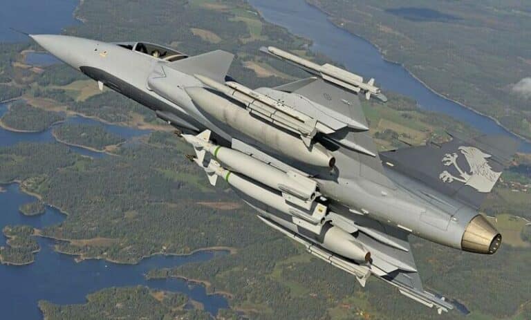 Les Forces aériennes thaïlandaises remettent le Gripen E/F suédois sur l’échiquier commercial international
