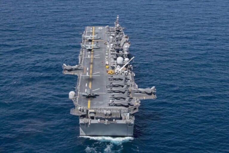 Le concept de porte-avions léger Lightning-Carrier a été jugé concluant par l’US Navy lors des essais