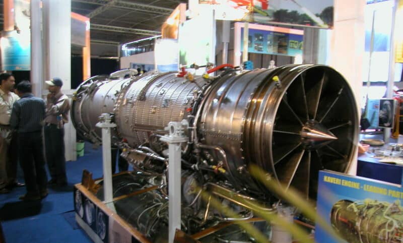 1200px Kaveri aero india e1654866241266 Analyses Défense | Aviation de chasse | Coopération internationale technologique Défense