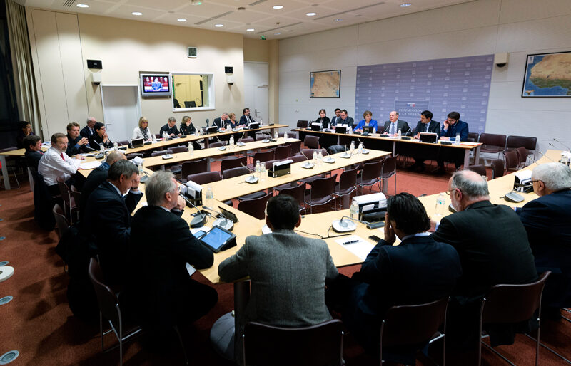 commission de la defense nationale et des forces armees Analyses Défense | Budgets des armées et effort de Défense | France