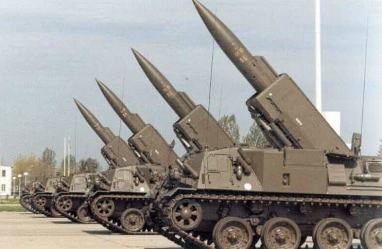 LPM 2023 : La France doit-elle à nouveau se doter de missiles balistiques tactiques ?