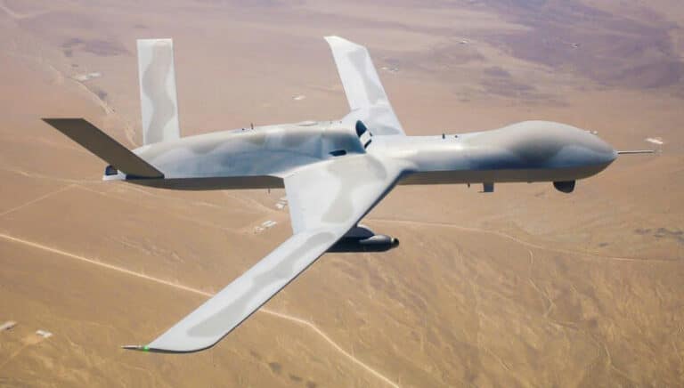 Drone Wingmen, missiles hypersoniques : les armées américaines se préparent dès 2024 à l’échéance stratégique de 2027