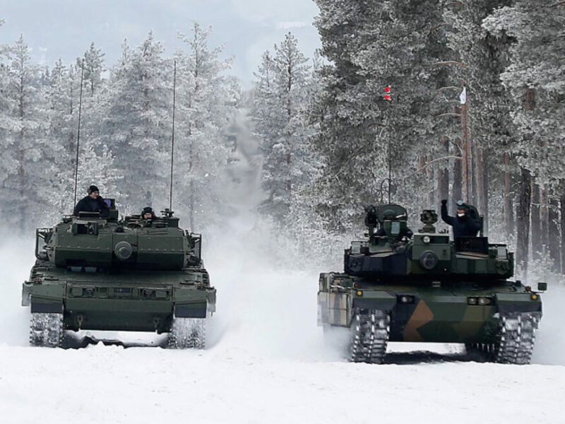 di fronte agli eserciti russi, lo stato maggiore norvegese scelse Leopard 2A8