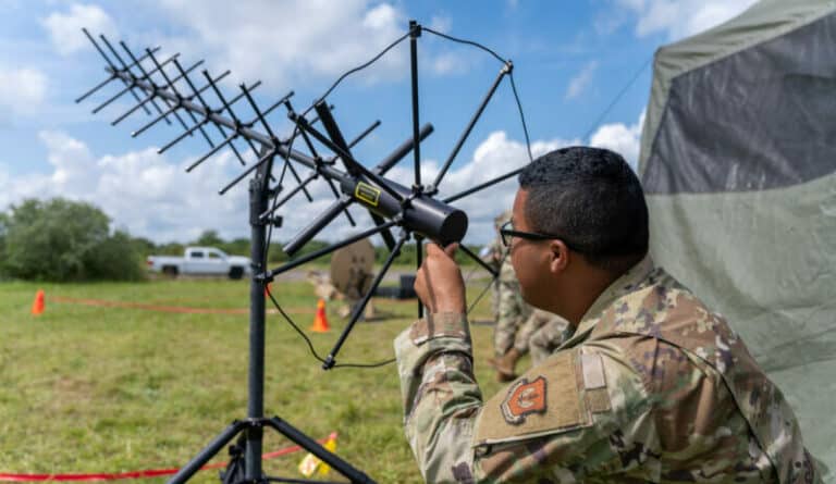 Les Armées US sont vulnérables sur le spectre électromagnétique selon l’US Air Force