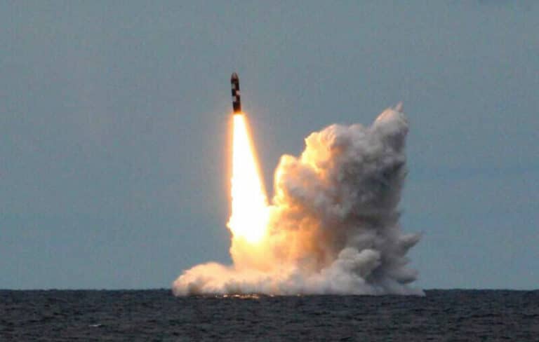 La menace nucléaire est-elle plus élevée en 2024, que pendant la guerre froide ?