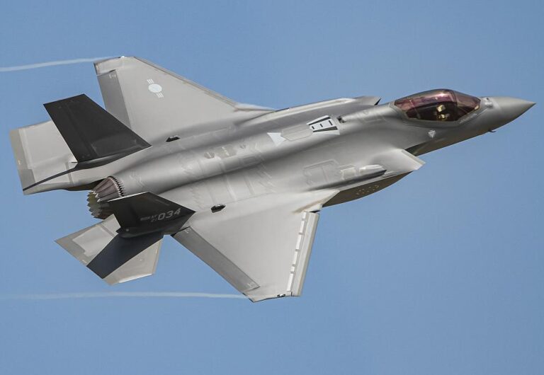 La Suisse reste fidèle au F-35 en dépit des tensions avec Washington