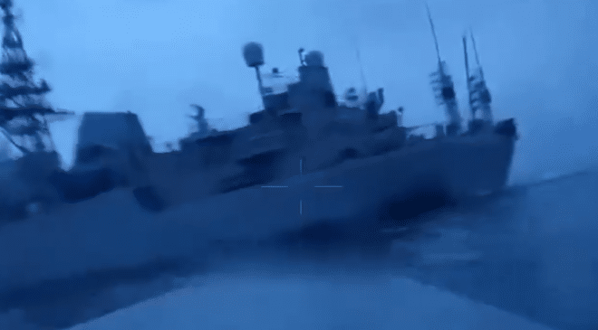 ukrainian naval drone strike Armes Laser et énergie dirigée | Conflit Russo-Ukrainien | Défense antiaérienne