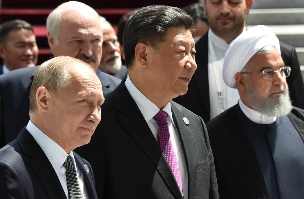vladimir Poutine Xi jinping et Hassan Rouhani