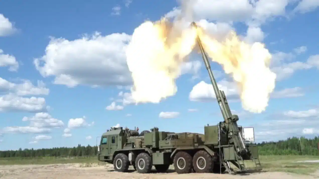 Le nouveau canon automoteur russe 2S35 Koalitsiya-SV peut-il neutraliser l'avantage de l'artillerie occidentale ? 1 2S43 Malva