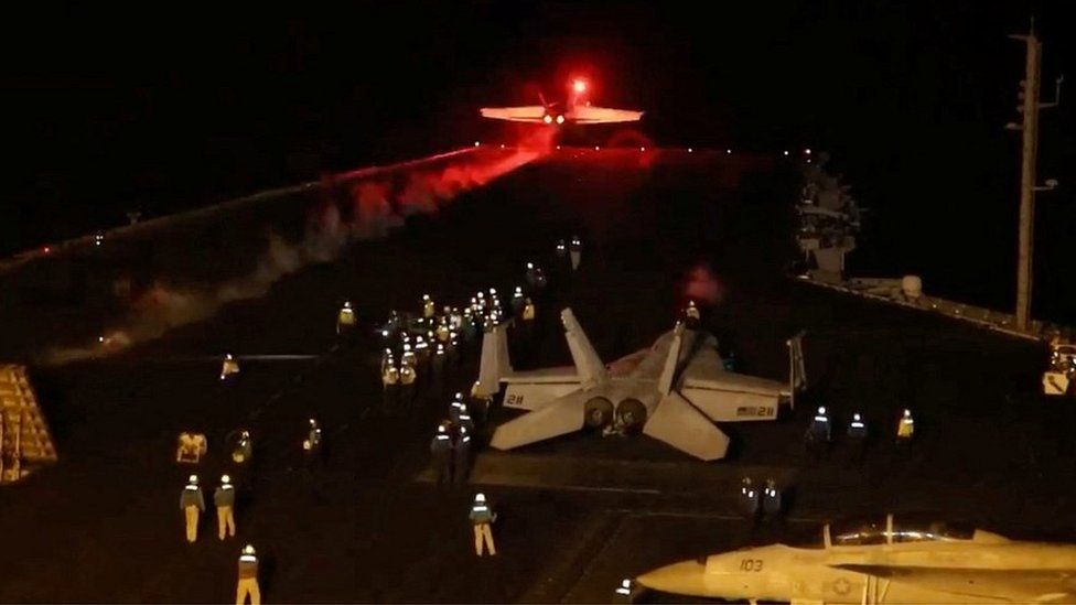 De Amerikaanse marine valt Jemen aan