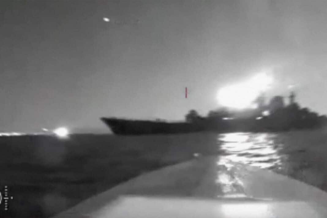 4 aout 2023, attaque du LST Olenegorsky Gonyak, dans le port de Novorossiysk. par un drone naval ukrainien