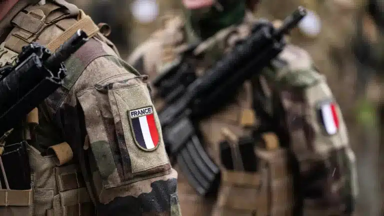 Kan de franske hære undgå frivillig værnepligt?