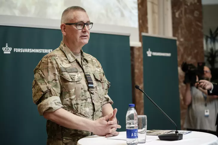 Les armées danoises en pleine tourmente ! 14 chef des armées danoises général Flemming Lentfer