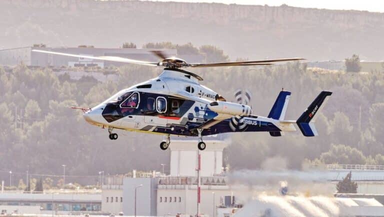 क्या एयरबस हेलीकॉप्टर रेसर खुद को नाटो के भविष्य के उच्च प्रदर्शन वाले हेलीकॉप्टर के रूप में स्थापित करेगा?