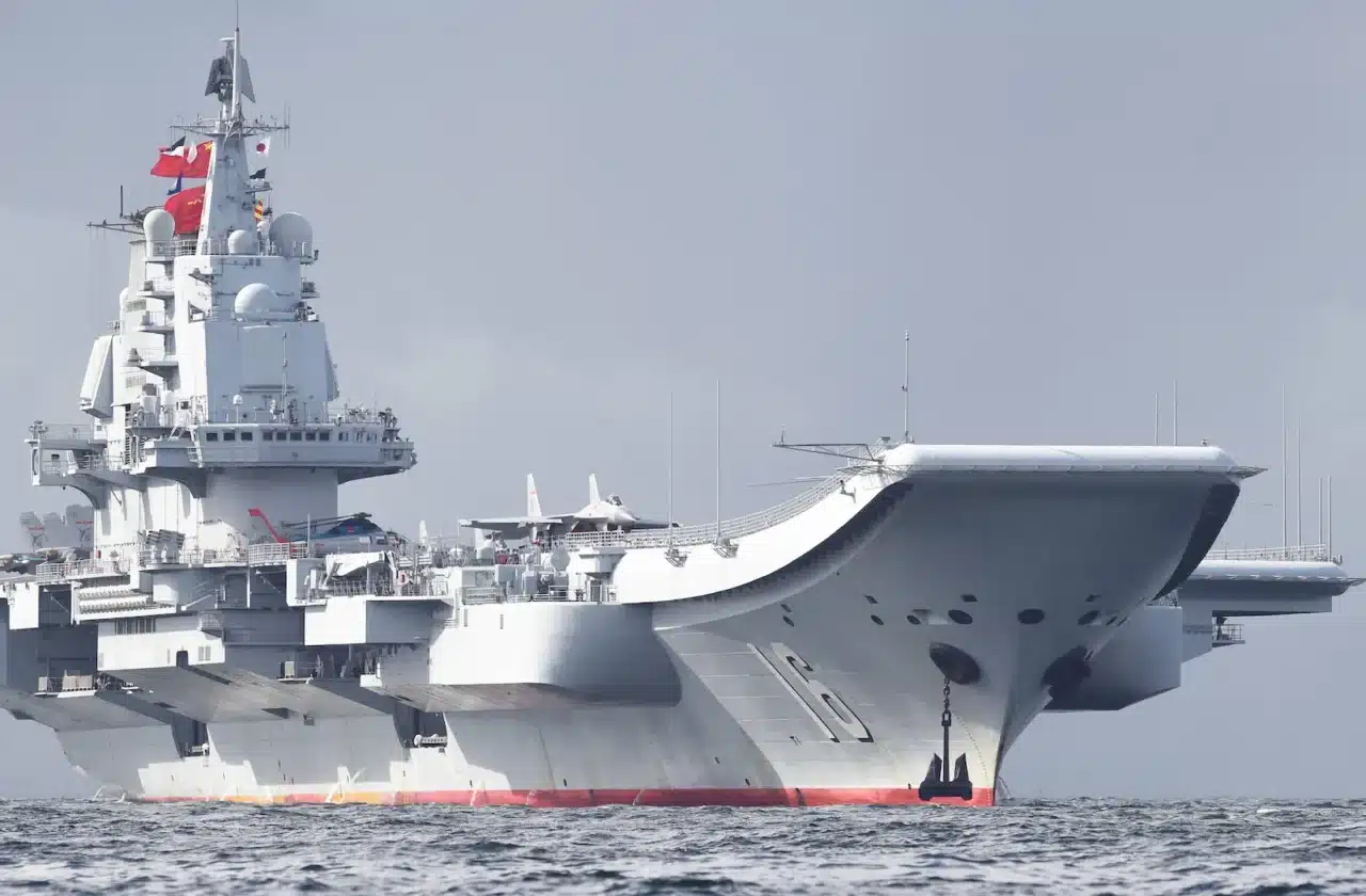 porte-avions Liaoning 
