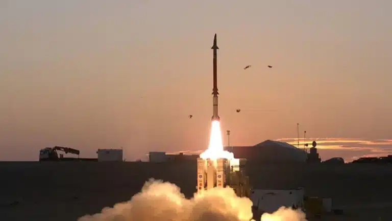 La défense aérienne israélienne prise en défaut par les missiles balistiques iraniens ?