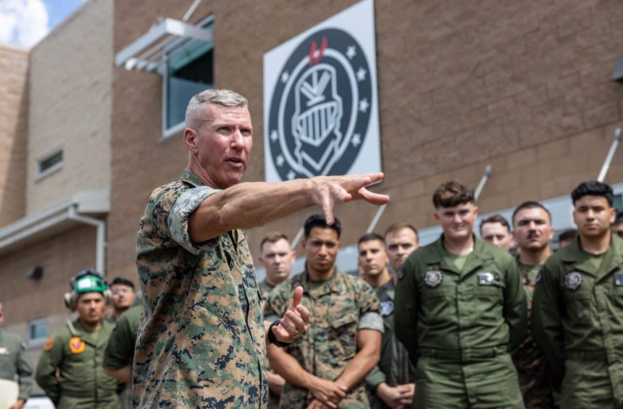 Armées américaines General Eric Smith USMC